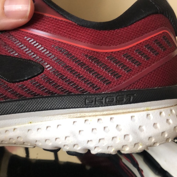 BROOKS GHOST 12 RED/BIKING RED/BLACK Running Shoes - Picture 10 of 11